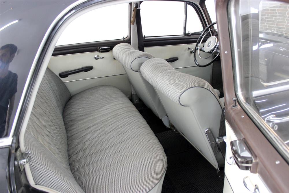 Mercedes-Benz 190 B Görsel 11