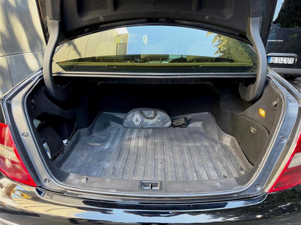 Mercedes-Benz C-Class C220 CDI Blueefficiency Dascination Görsel 30
