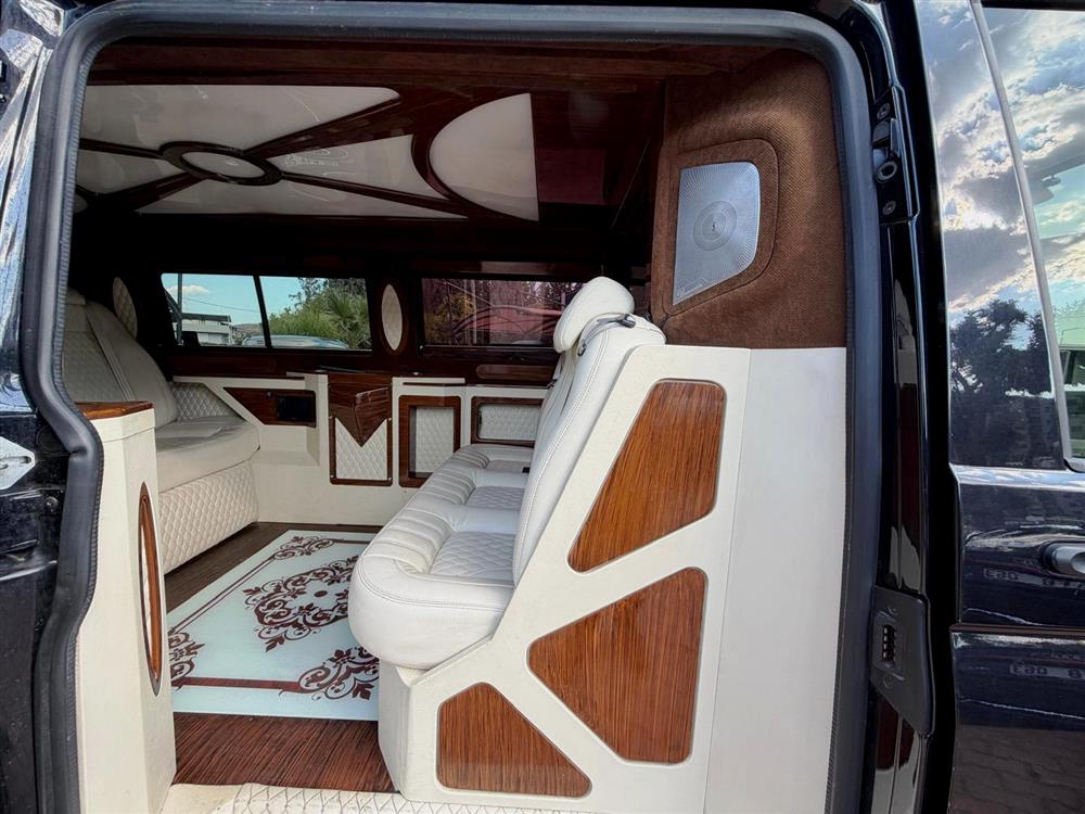 Volkswagen Transporter 2,0 TDI VIP Görsel 4